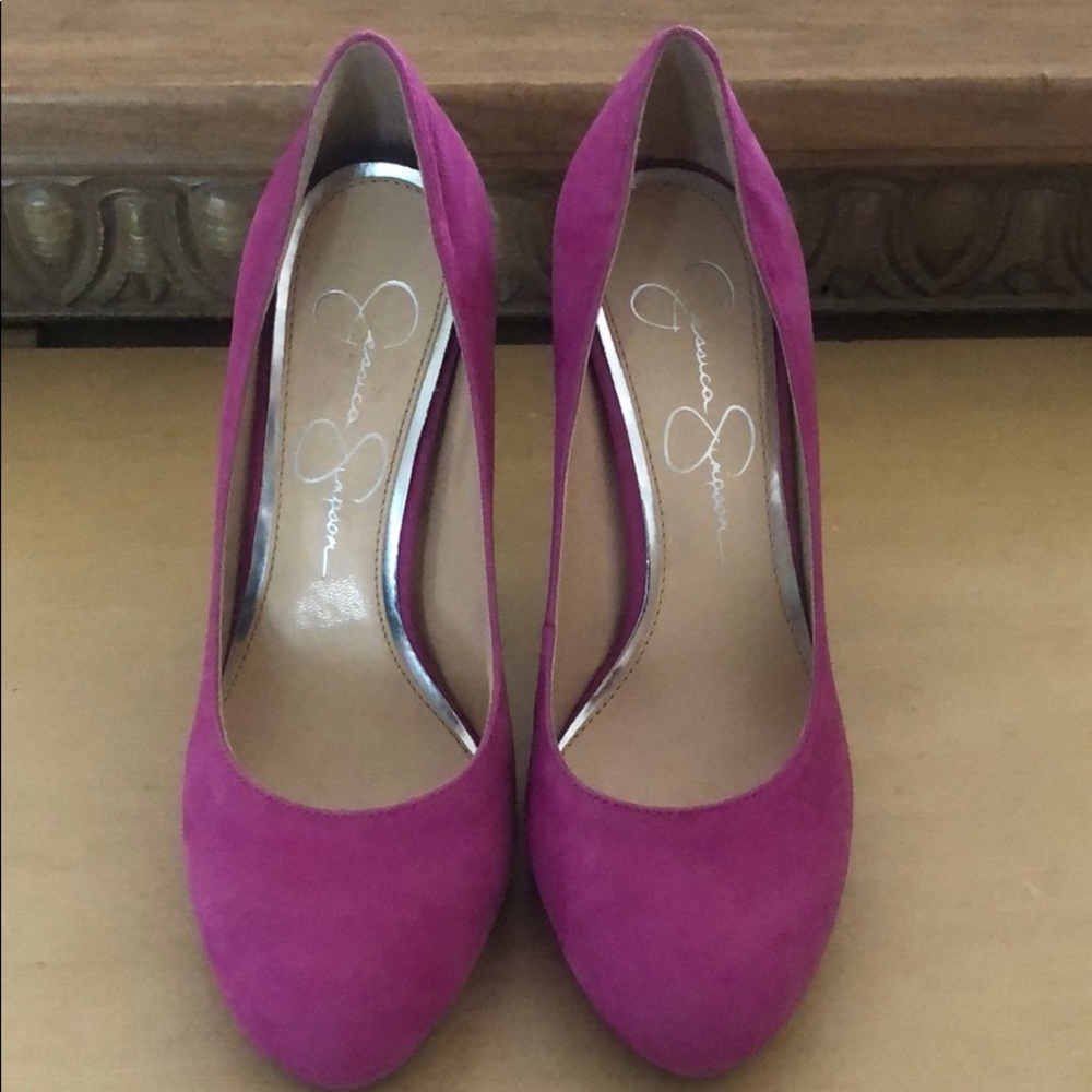 Jessica Simpson size 7 M second hand